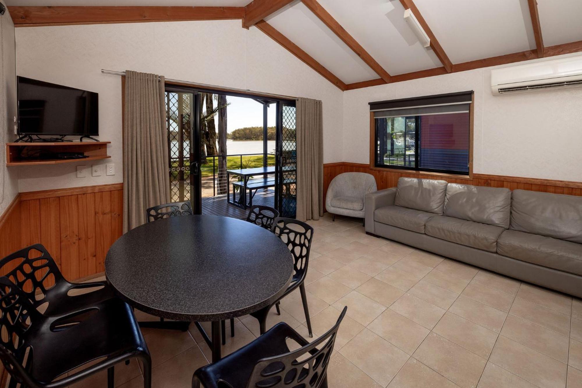 Big4 Renmark Riverfront Holiday Park Exterior foto